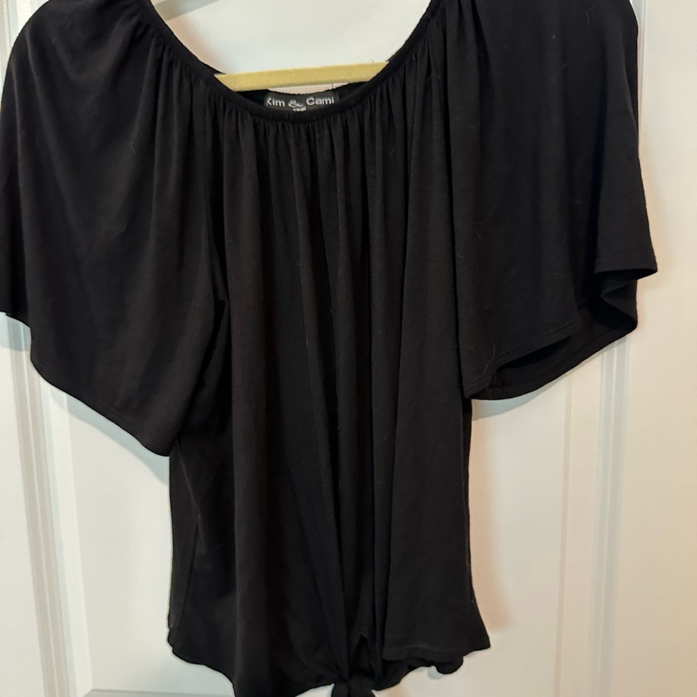 Kim & Cami Black Women's Top EUC Size Small